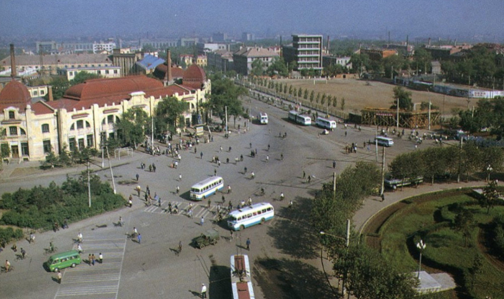 老照片:80年代的哈尔滨,一座充满异域风情的城市