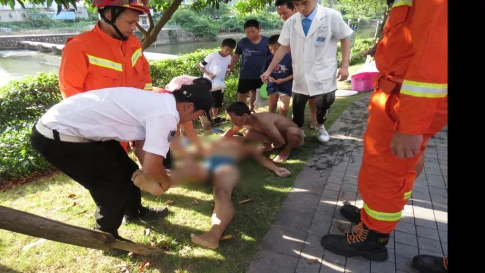 又一起!13岁男孩溺水 接力抢救后仍然没挺过来