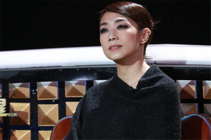 61岁李宗盛和53岁林忆莲,离婚至今15年,生活现状让人感叹