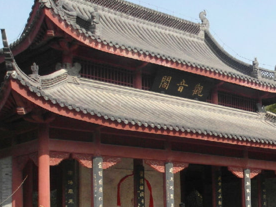 湖北最牛的建筑,屹立河中几百年,令人叹为观止