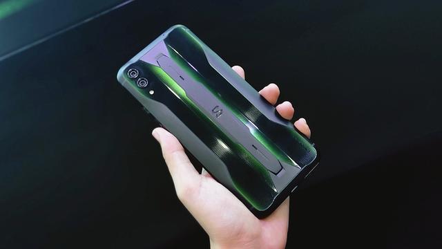 黑鲨2pro,骁龙855plus,黑鲨手机
