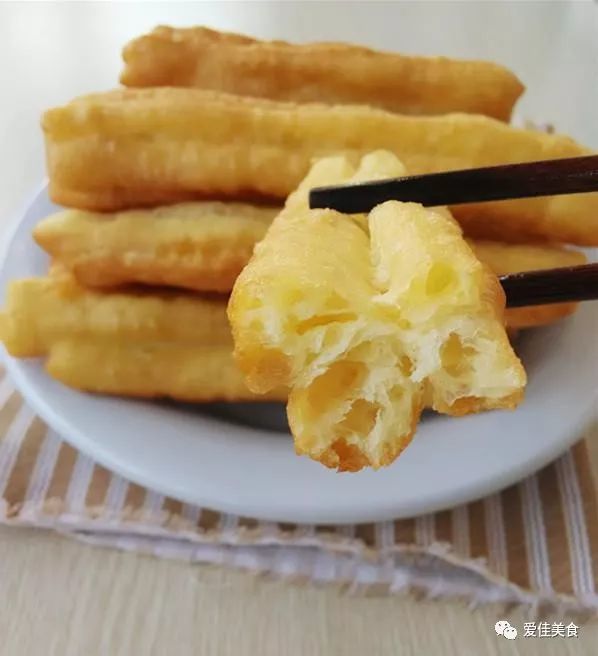 家庭自制炸油条
