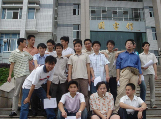 大部分男生进入大学后,三种转变"潜移默化",你是否有中招?