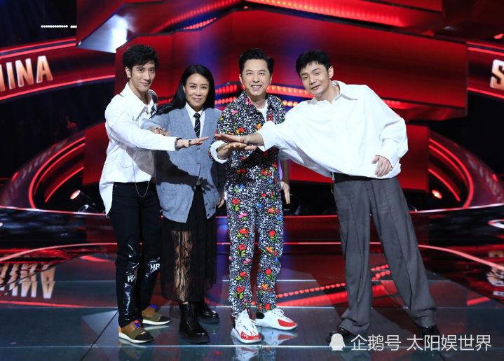 《好声音》最牛冠军,曾同时上春晚和《歌手》,现在还因哪吒走红