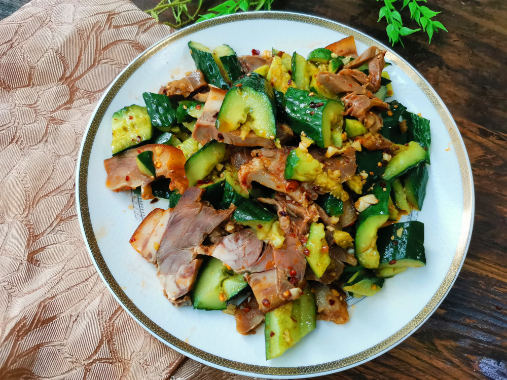 黄瓜,猪头肉,大蒜,凉拌菜,下酒菜