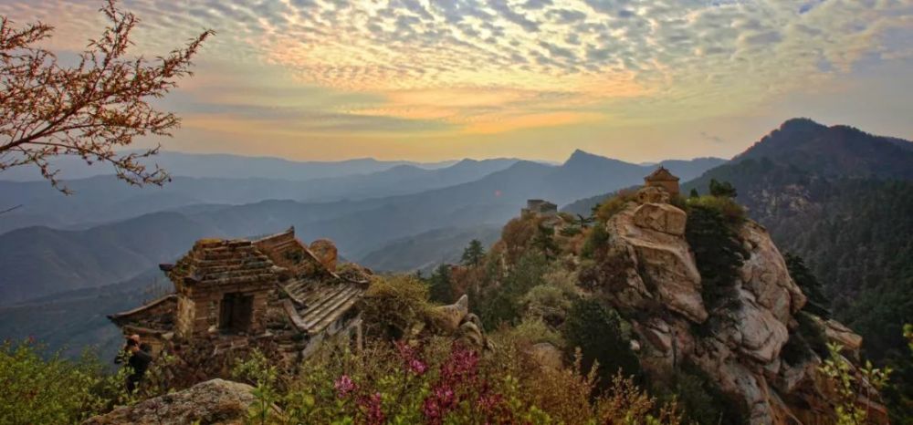 离石区,文化旅游,吕梁,晋剧,太原,骨脊山,莲花池公园,仰韶,西华,宝峰