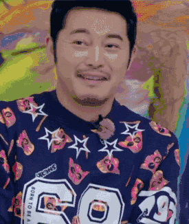 凌潇肃也和当年的美男子当年的白展堂成了英子他爸然而岁月不饶人还是