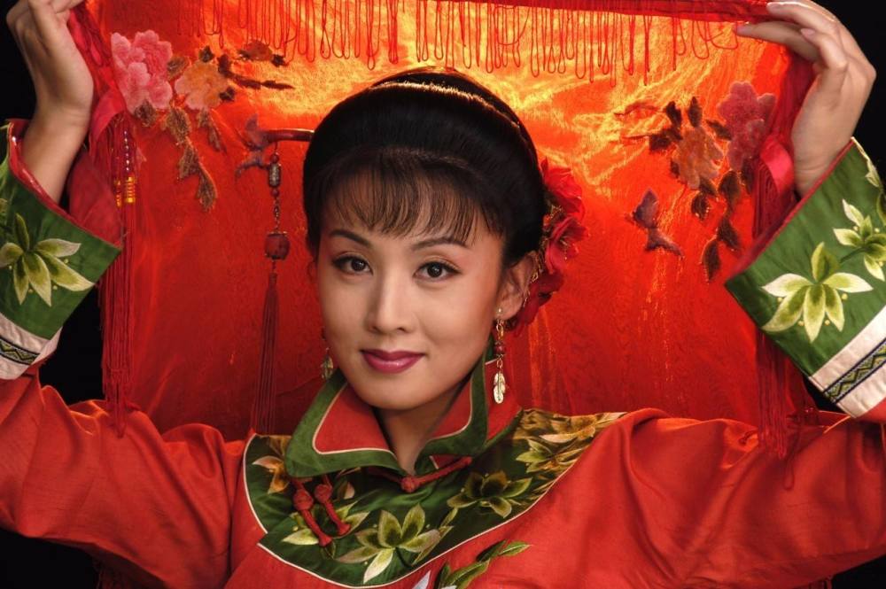 和珅,英廉,吴卿怜,长二姑,乾隆,小莺