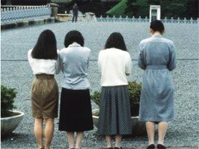 日本昭和天皇死前后 儿子明仁即位 年号取自中国古书 看点快报