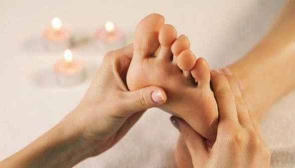 手脚经常又麻又冷,多是气血不通所致,在家常用它促进血液畅通