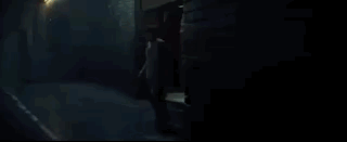 终于等到《寄生虫》,穷是什么气味?真相太刺目了