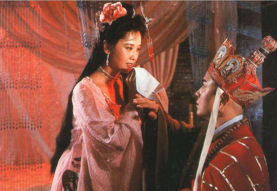 《西游记》中猪八戒那么好色,为什么偏偏不对女儿国国王动心?