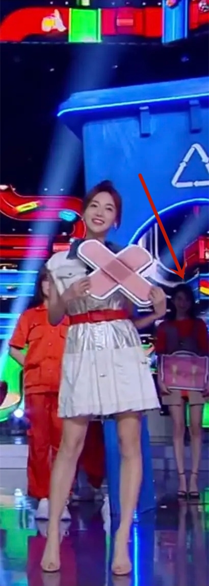 吴谨言乔欣同框,吴谨言肖战乔欣,快乐大本营,肖战王一博同框,乔欣大