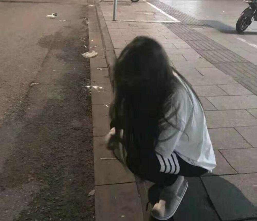 氟西汀,微丧女头,伤感头像,丧头