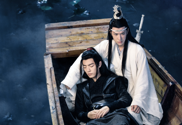 《陈情令》花絮:王一博甩袖子打肖战,露出职业假笑过分可爱