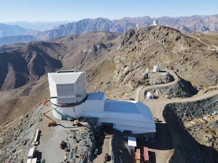 《自然》预测2024年8大科学事件：GPT-5、载人绕月飞行、抗病蚊子量产