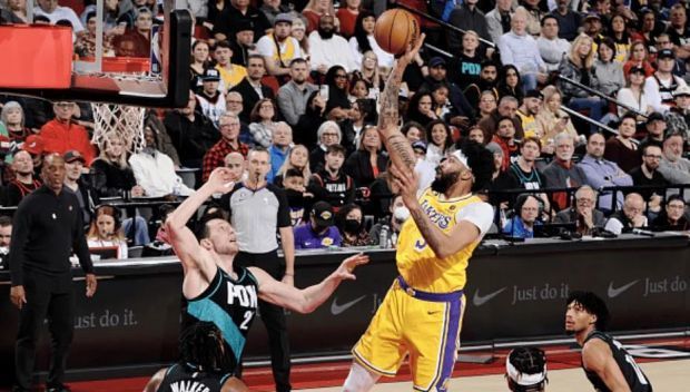 今天nba常规赛播放[今天nba常规赛比赛结果]