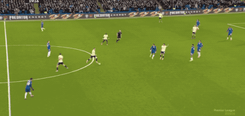 英超：切爾西2-0埃弗頓終結4場不勝重返前四 古斯托傳射 帕爾默破門 - 