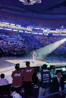 闹大了cba官方禁止北区票王拍照秀5个奇葩操作失人心球迷跑光