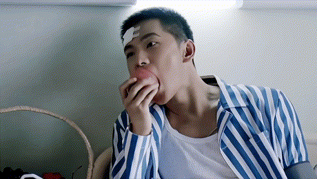 《不可告人》:31岁欧豪干饭,戳穿了多少"戏混子"的体面