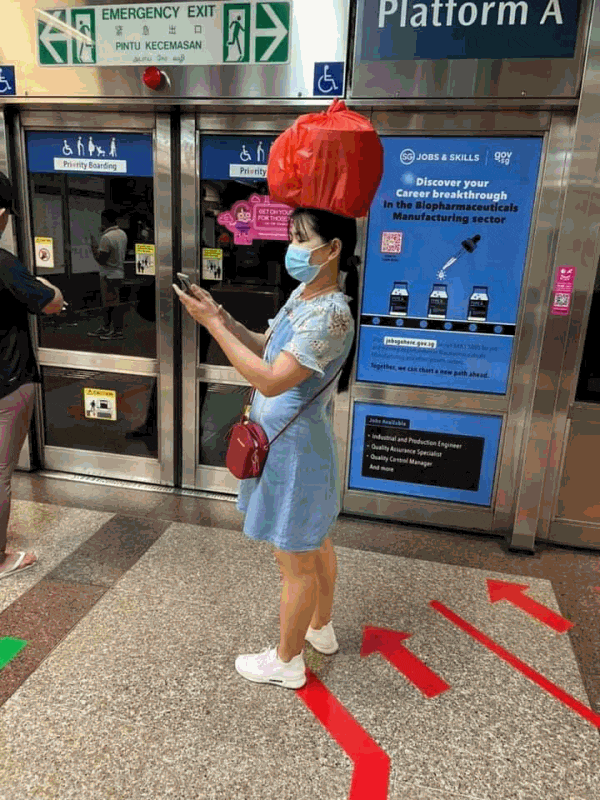 新加坡，東南亞人自己的佛羅里達州！地鐵晾衣服、內褲佔座、大街上裸奔... - 