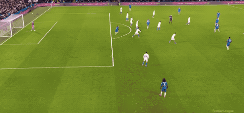 英超：切爾西兩球領先2-2利茲聯 佩德羅破門+造點 帕爾默傳射2場4球 - 