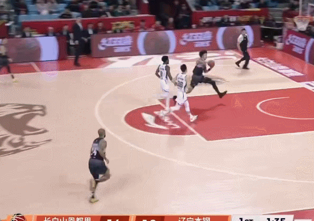 遼寧不敵吉林！趙繼偉14中1莫蘭德9+9 姜偉澤21+5+5導演爆冷 - 