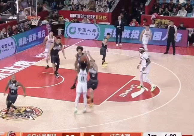 遼寧不敵吉林！趙繼偉14中1莫蘭德9+9 姜偉澤21+5+5導演爆冷 - 