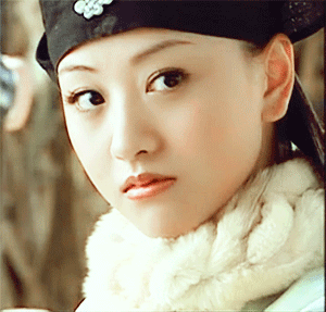 而提到杨蓉的古装角色,自然少不了她在2006年出演的《少年包青天Ⅲ之
