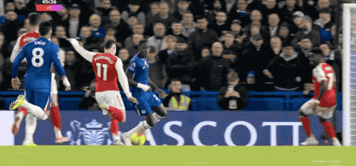 11打10！0-1到1-1 英超巔峰對決：13.1億豪門3輪2平17場不敗 - 