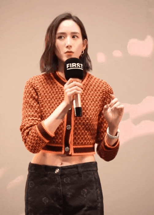 first电影节千玺变商业精英张颂文是真接地气周冬雨很难评