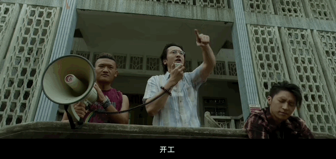 与王家卫"叫板"8年后,再看王传君在内娱处境,陈冲的话说对了
