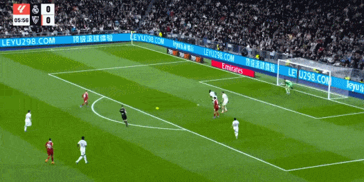 西甲：皇馬2-0十人塞維利亞！距巴薩1分 姆巴佩年度59球+平C羅紀錄 - 