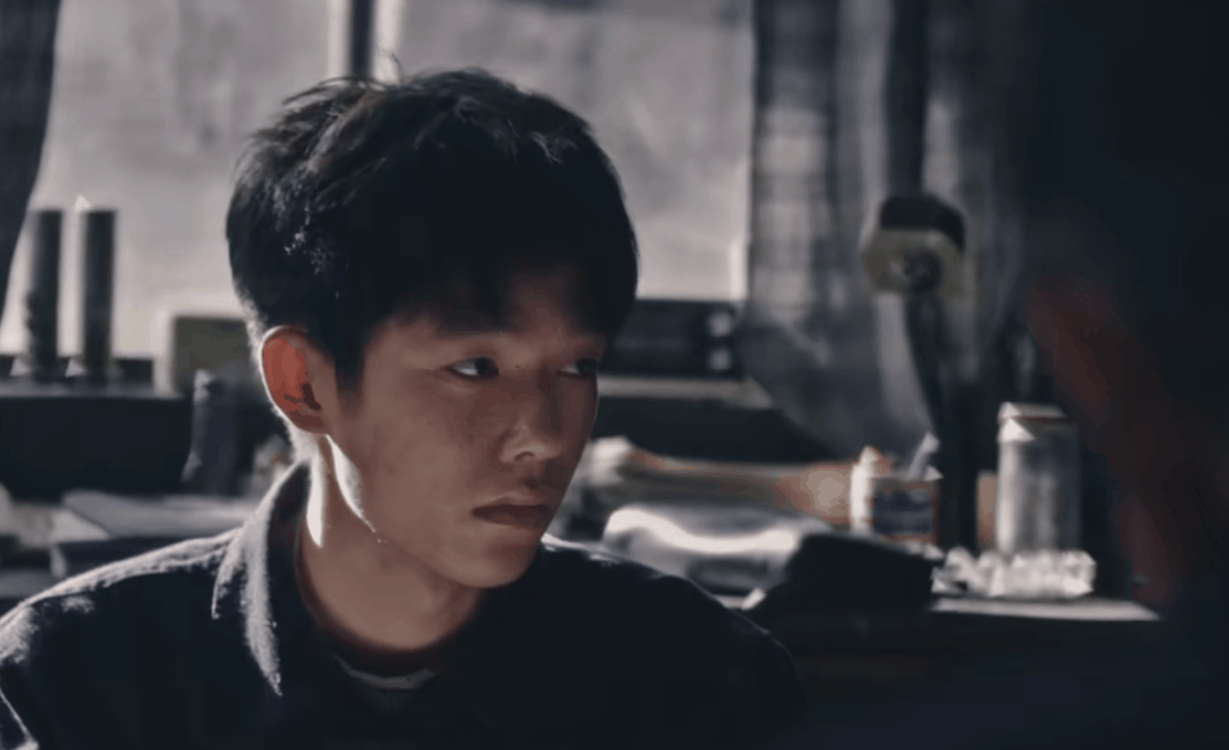 从青春偶像到暗黑反派，王锵正在重塑新生代演员的边界_腾讯新闻