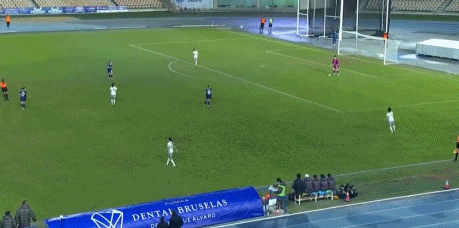 中國女足半場落後！李佳悅發聲：任重道遠，什麼都做不了的無力感 - 