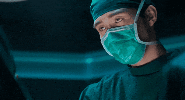 辣眼职业剧强行降智,奇葩程度堪比《走近科学》,网友:太玄幻