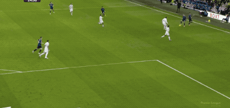 近4輪首勝！英超：阿森納4-0利茲聯 馬杜埃凱助攻+造烏龍 約克雷斯破門 - 