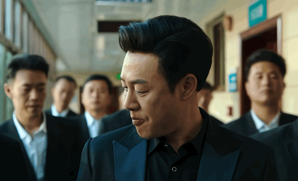 浓妆艳抹举止油腻光渊男一号把娘娘腔玩出新花样