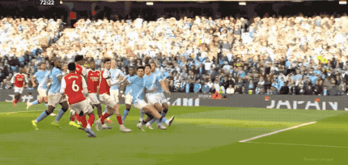 1-2！輸掉天王山之戰 13.1億豪門6場1勝崩盤 四線爭冠變四大皆空？ - 