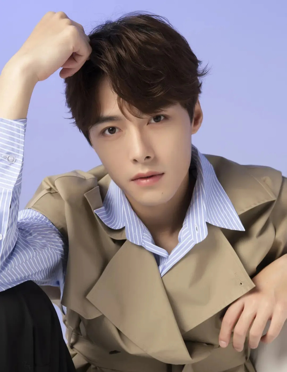 《玉骨遥》方逸伦:偶像男团出道,曾参加披哥,有着古偶男神的颜值却难