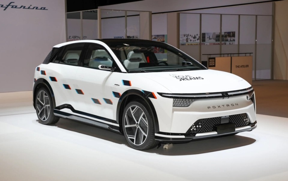 Model B即将量产！NEDC续航500km，零百加速3.9秒_腾讯新闻