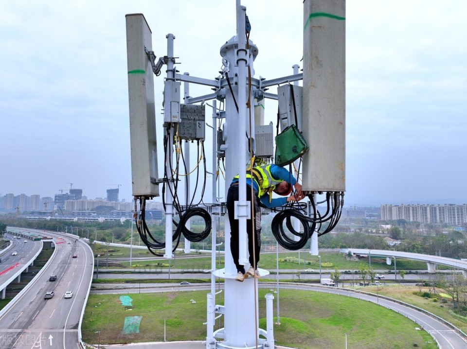 业界独家技术领跑全球,华为推出新款5g基站,实现5w超低功耗待机-腾讯