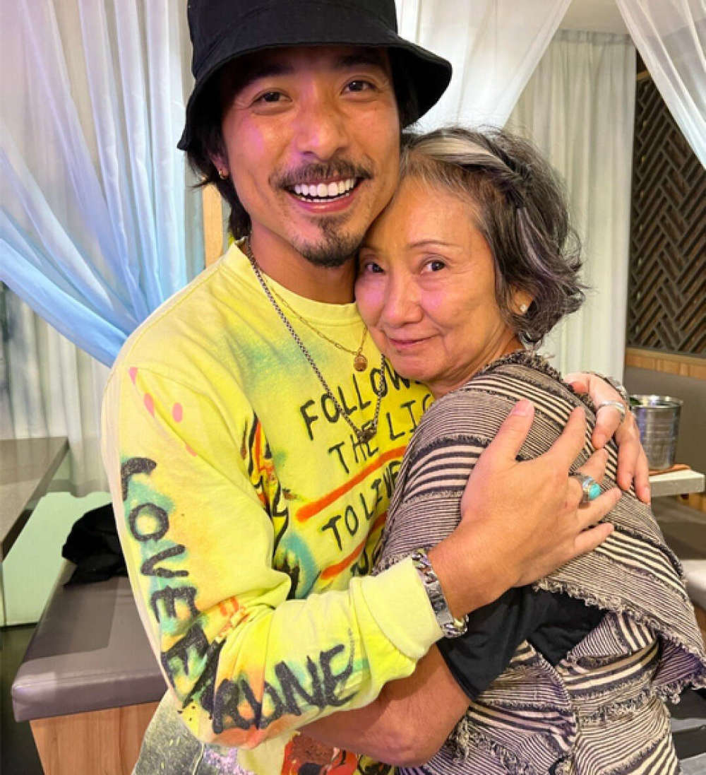 72岁吴正元气质出众,曾捧红前夫却遭背叛_腾讯新闻