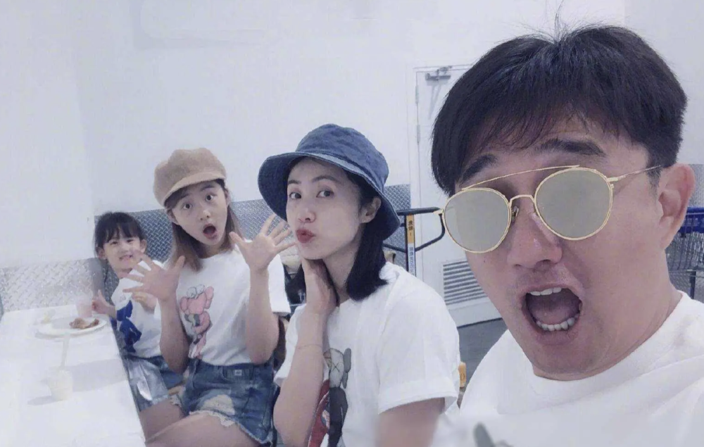 关晓彤连续7年给鹿晗庆生,这两口子该结婚了!