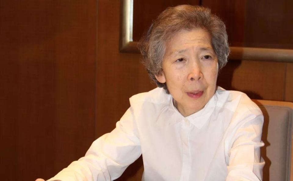 伍淑清自己除了发展美心集团的生意外,她也一直热心于社会事务,这些年