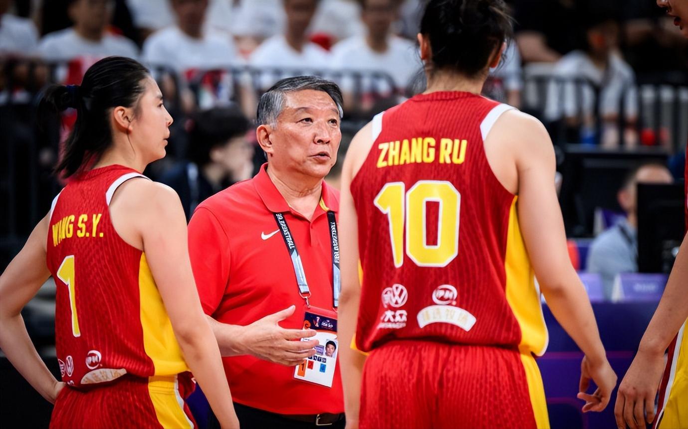 備戰世界盃！中國女籃資格賽收官，宮魯鳴着手考察新力量 - 