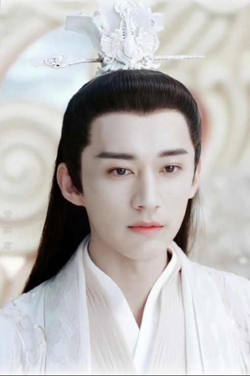 32岁的刘学义,17岁的少年感,扯下了多少"装嫩"男演员的遮羞布-腾讯