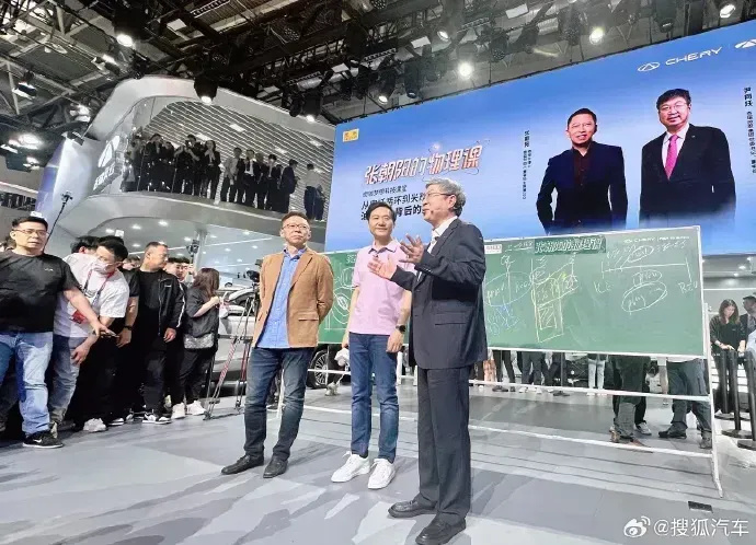 繁忙的北京车展,无人相信的产能过剩