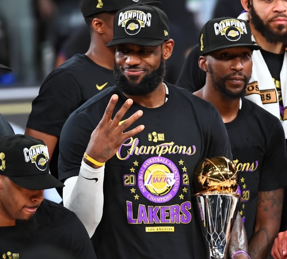 3分,16年詹姆斯当之无愧