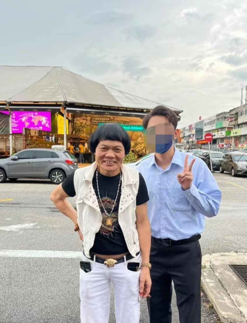 69岁港知名丑角身材样貌无走样,转战内地更升级当老板